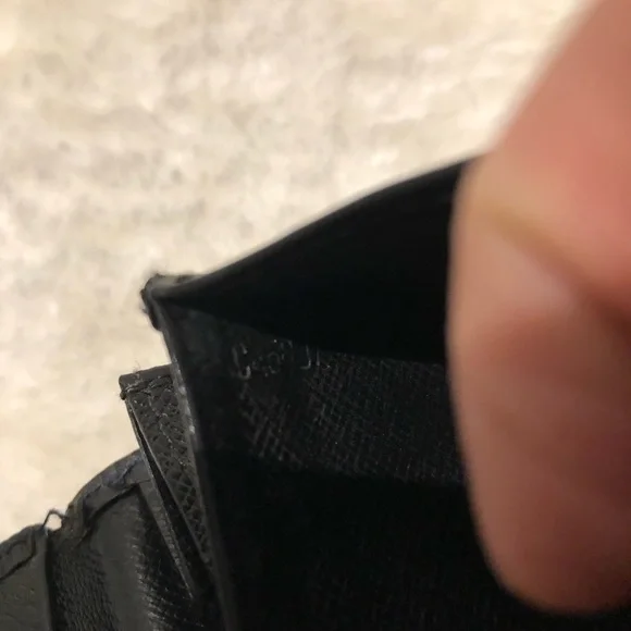 Louis Vuitton Coin/Card Case - Picture 9 of 9